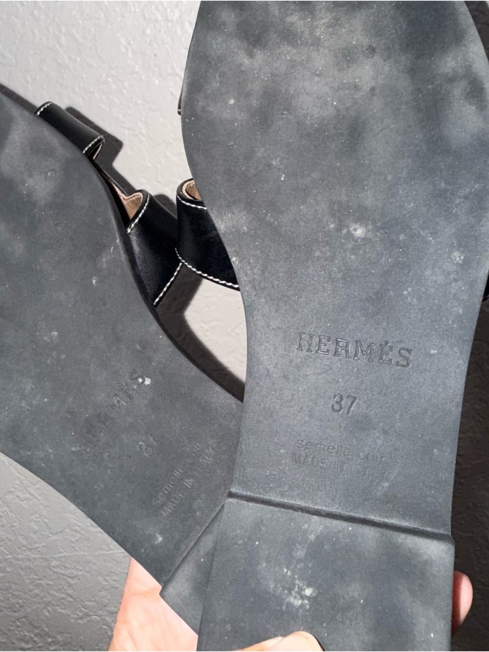 Hermes sandals size 37 - Picture 7 of 7